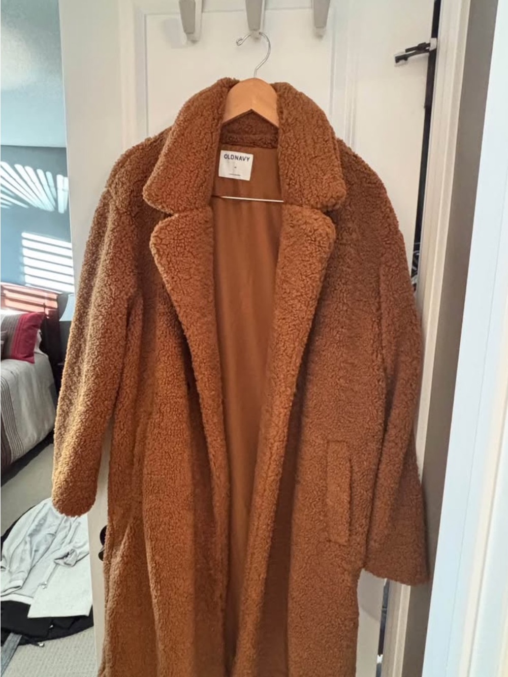 Women’s Old Navy Teddy Coat in Warm Brown - Picture 2 of 4
